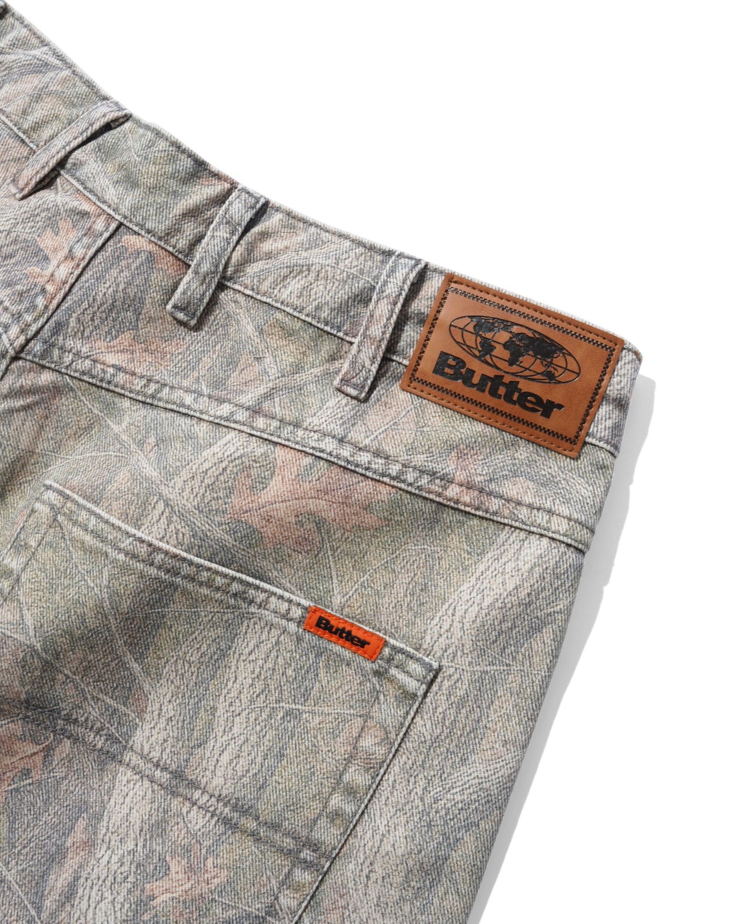 Butter Goods Baggy Denim Jeans Col.Forest Camo